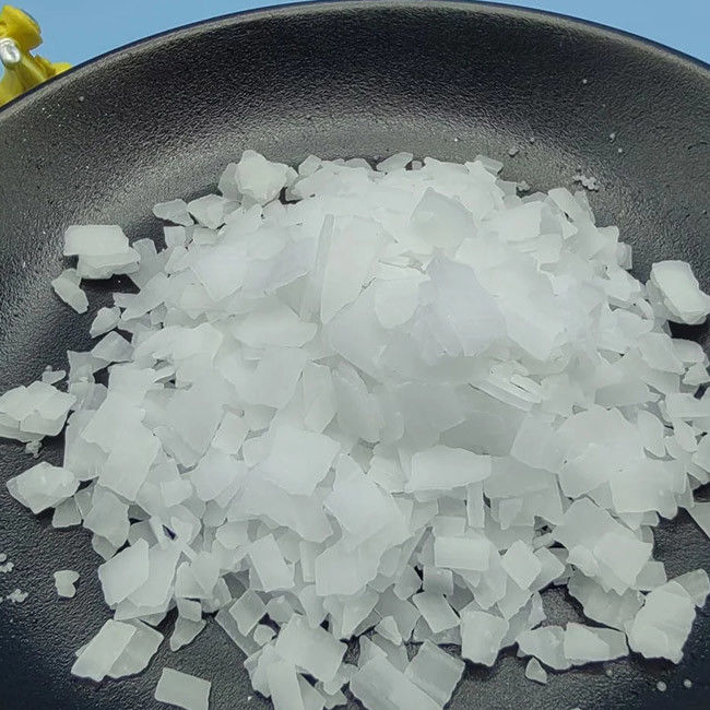 Soda d'hydroxyde de sodium de qualité industrielle 25 kg/sac 1310 73 2 Production de détergent